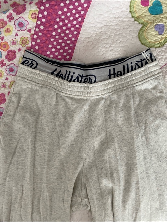 Hollister Pants - Hollister Heather Gray Joggers with Branded Waistband